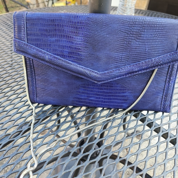 SONDRA ROBERTS SQUARED PURSE WITH CHAIN HANDLE PURSE WEDDING CLASSY - Picture 1 of 5